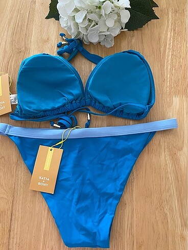 l Beden L beden bikini takımı