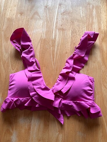 M beden bikini üstü