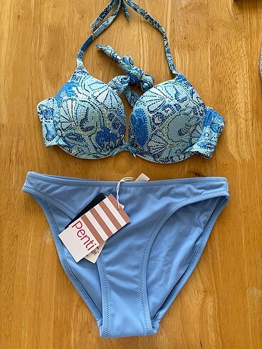 S beden tam dolgulu bikini takımı