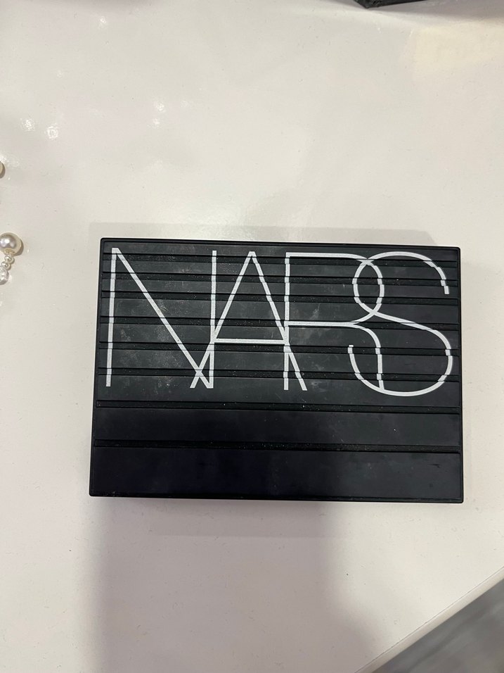 NARS Çok Renkli Koyu Göz Farı Paleti - Görsel 2