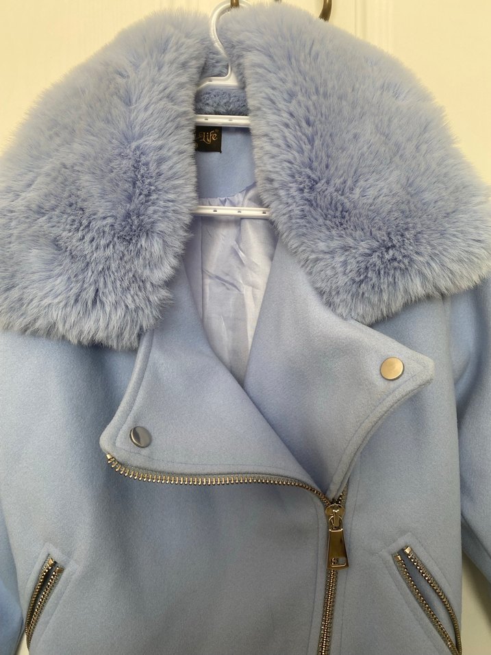 Mavi Peluş Detaylı Kadın Ceket - Görsel 3