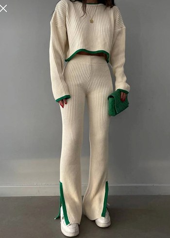 Beyaz Yeşil Kenarlı Triko Kadın Eşofman Takımı - Görsel 3