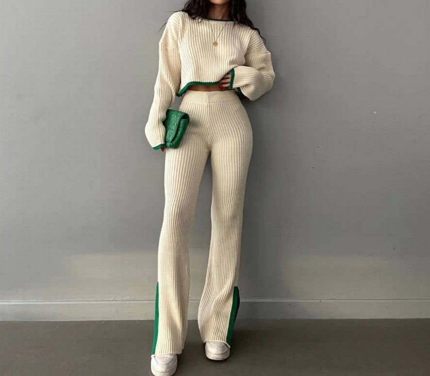 Beyaz Yeşil Kenarlı Triko Kadın Eşofman Takımı - Görsel 2