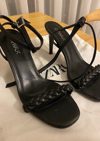 37 Beden Siyah Deichmann Topuklu Kadın Ayakkabı