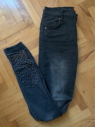 Pacalari boncuklu kot pantolon jean