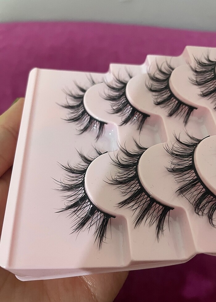 anime takma kirpik - Görsel 2