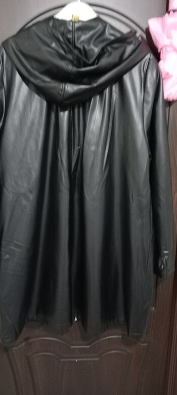 xxl Beden siyah Renk Deri ceket. Xl ve XXL ye olur ????????????????????????????