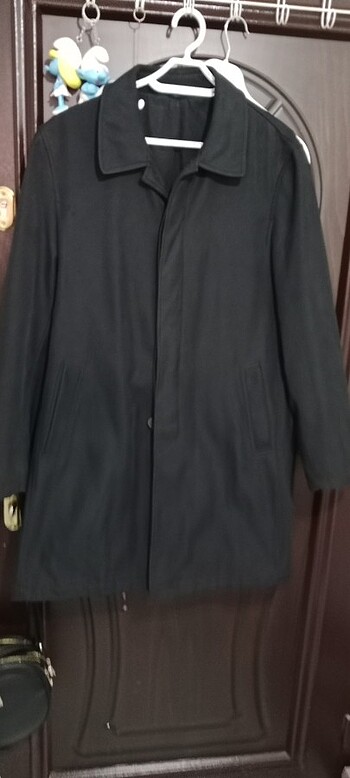 Erkek trençkot simsiyah   astar var ama naylon değil kaçırmayın  - Görsel 3