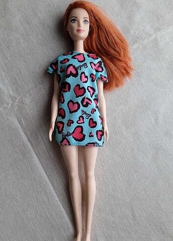 Beden Barbie Mattel Şık Barbie oyuncak