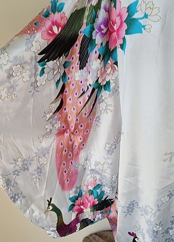 Diğer Japon kimono tarzı elbise 