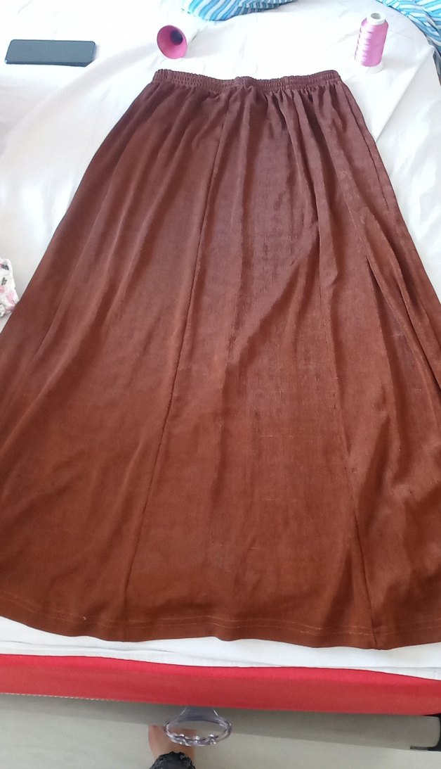 Drapeli Uzun Kahverengi buzi Etek - Görsel 3