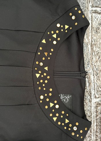 Altın Renkli Payetli Uzun Yılan Desenli Kadın abiye elbise - Görsel 5