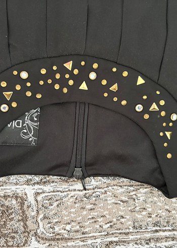 Altın Renkli Payetli Uzun Yılan Desenli Kadın abiye elbise - Görsel 3