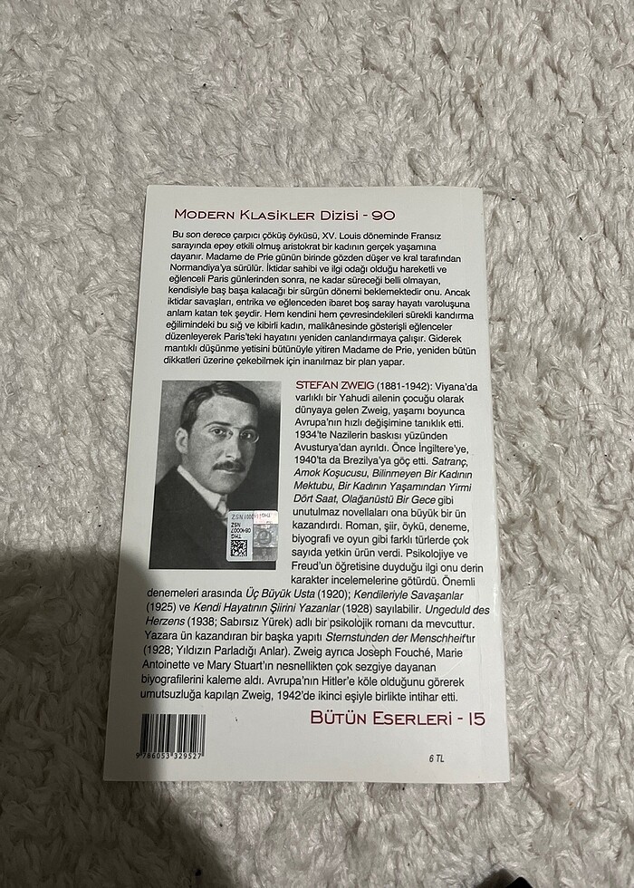 Bir Çöküşün Hikayesi Stefan Zweig - Görsel 2