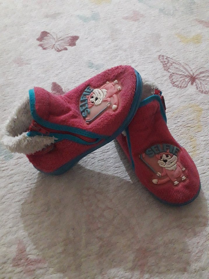 Kızlar için renkli nakışlı sıcak terlik - Görsel 2