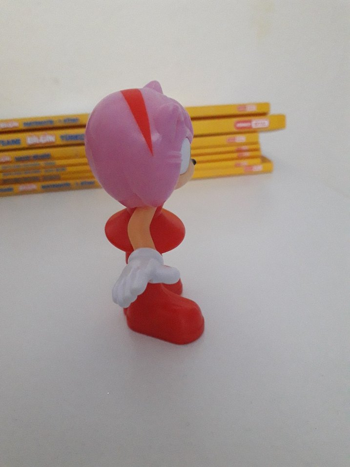 Renkli Pembe Aksiyon Figürü - Görsel 2