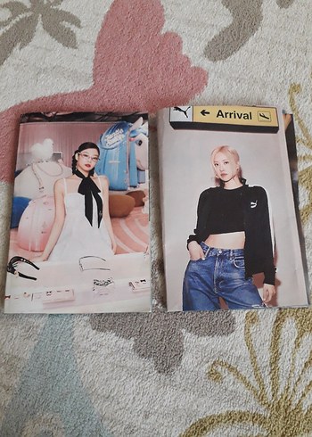 Farklı Posterlerle K-pop Grubu Fotoğraf Seti - Görsel 7