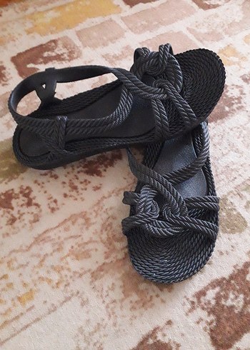 Tokalı Lacivert Dolgu Topuklu Çocuk Sandalet - Görsel 2