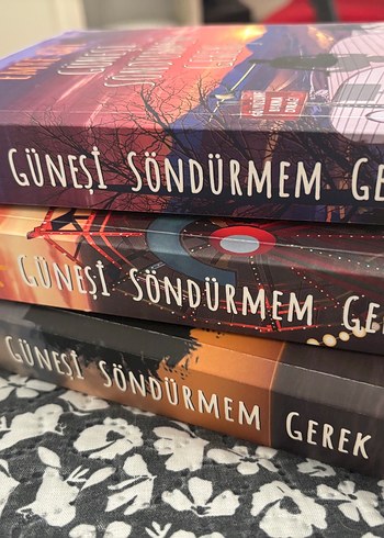 Güneşi Söndürmem Gerek Roman Serisi