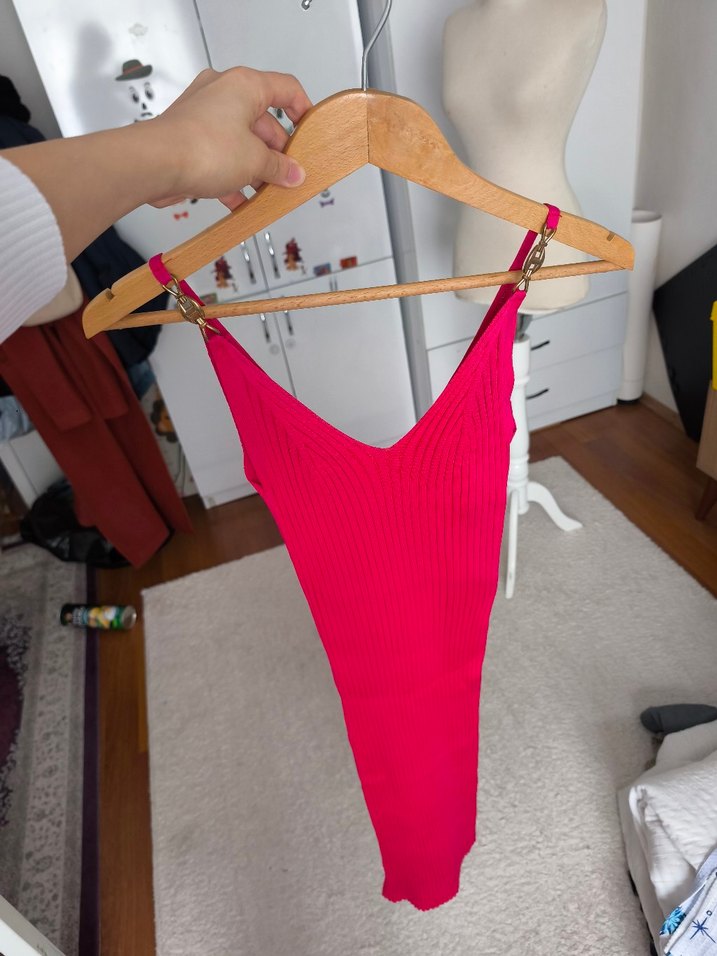 sıfır triko broşlu elbise - Görsel 3