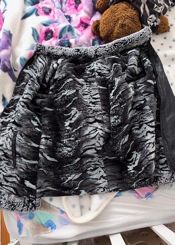 Gri Kürklü Siyah Deri Kadın Ceket - Görsel 8