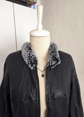 Gri Kürklü Siyah Deri Kadın Ceket - Görsel 4