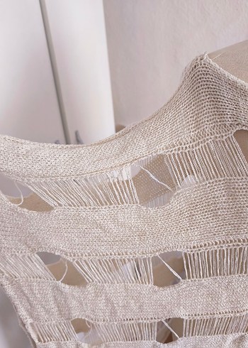 sıfır kare desenli file triko bluz - Görsel 6