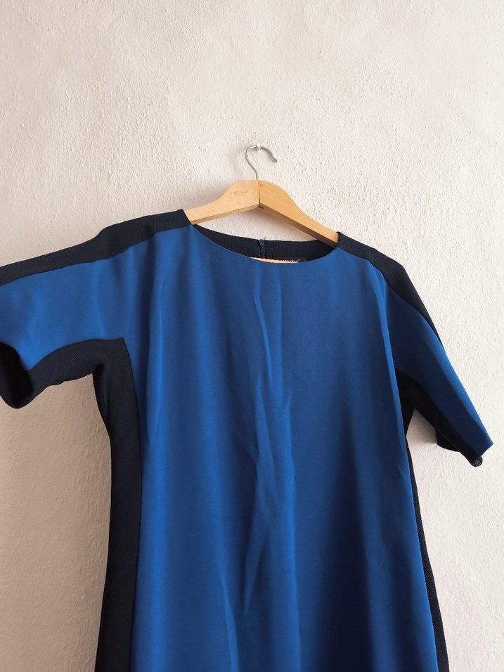 Mavi Siyah Kısa Kollu Midi Elbise - Görsel 4