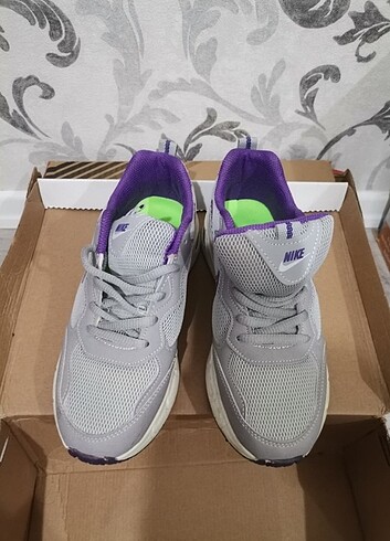 Nike kadın spor ayakkabı  - Görsel 4