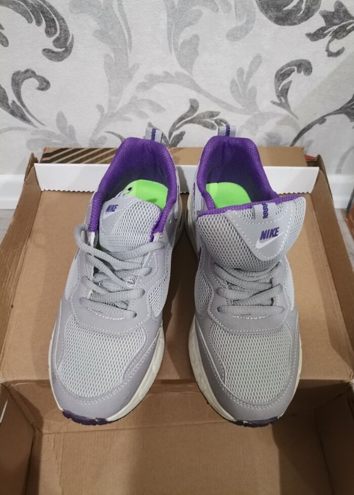 Nike kadın spor ayakkabı  - Görsel 4