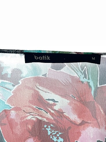 s Beden çeşitli Renk Batik Kimono %70 İndirimli.