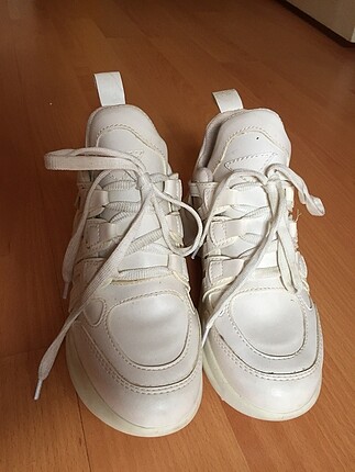 36 Beden Beyaz spor ayakkabı 36 numara