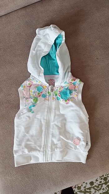 Kız bebek kiyafet