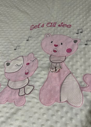 Beyaz Baskılı Çocuk Battaniyesi - Görsel 3