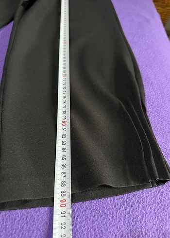 Kadın Siyah Pilili Midi Kumaş Pantolon - Görsel 4