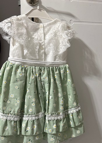 Çiçek Desenli Dantel Detaylı Kız Elbisesi - Görsel 7