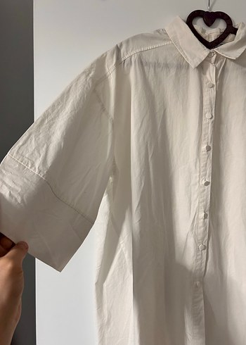 Beyaz Keten Düğmeli Kadın Gömlek - Görsel 3