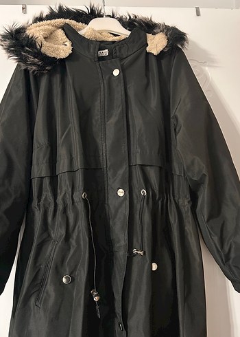 Siyah Uzun Kürklü Kadın Mont - Görsel 6