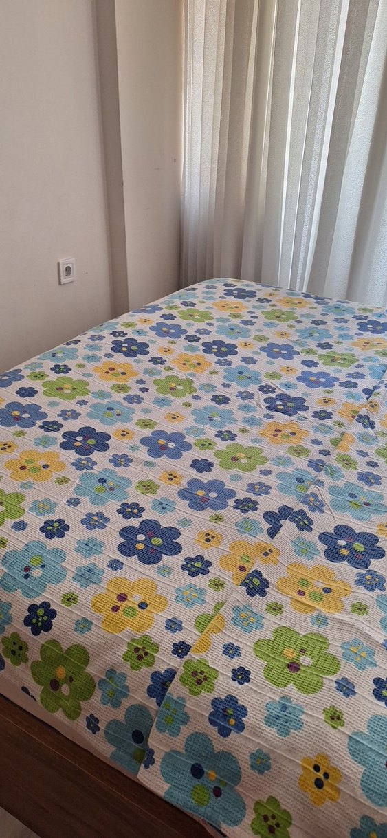 Mavi Çiçek Desenli Yatak Örtüsü pike - Görsel 2