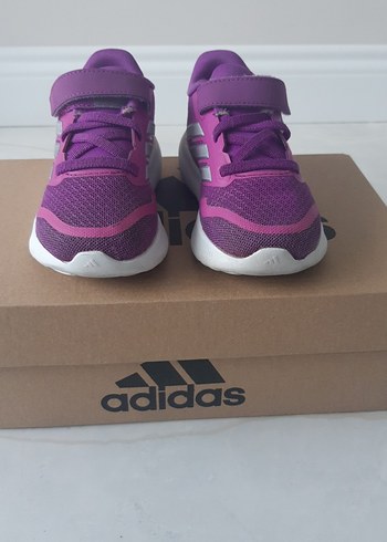 25 Beden Kız Çocuk Adidas Spor Ayakkabı