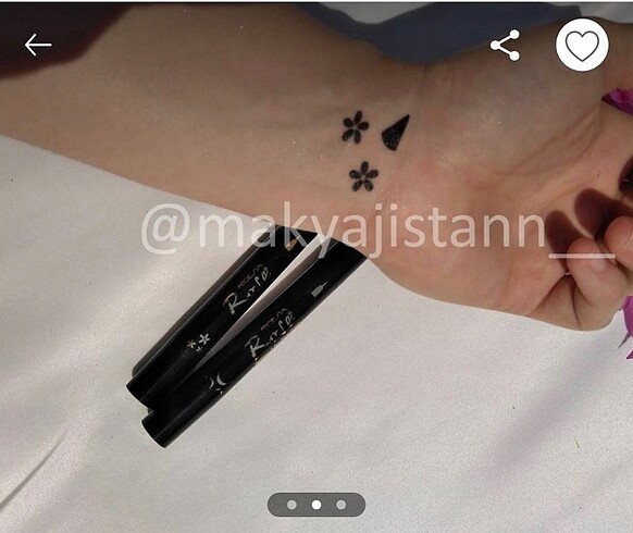Üçgen Eyeliner