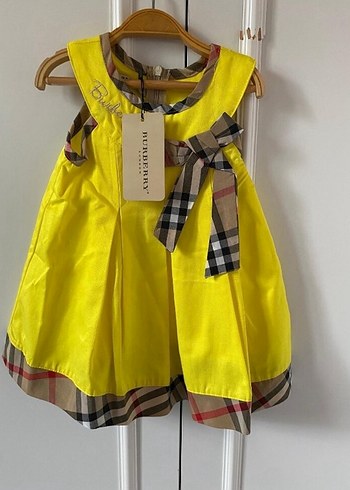 Burberry Sarı Kolsuz Kız Elbisesi
