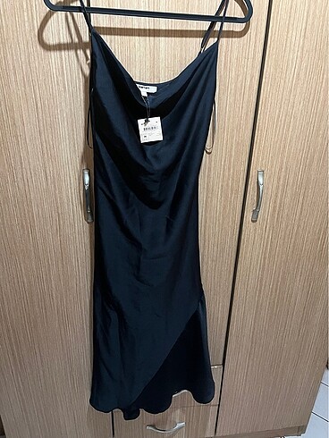 Zara Zara saten elbise