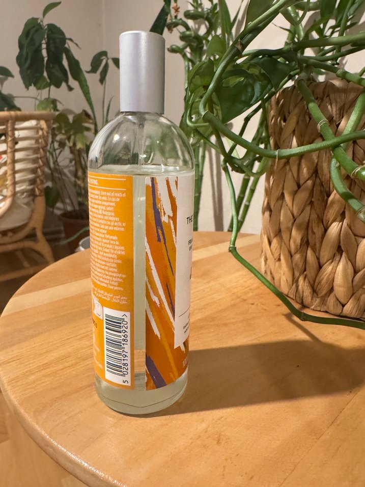 The Body Shop Wild Jasmine Kadın vücut spreyi 100 ml - Görsel 2