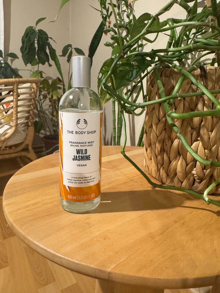 The Body Shop Wild Jasmine Kadın vücut spreyi 100 ml - Görsel 4