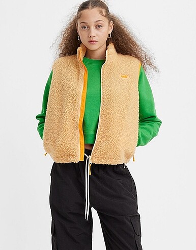 Levis yelek
