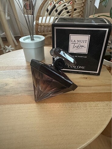  Beden Renk Lancôme la nuit tresor 75ml