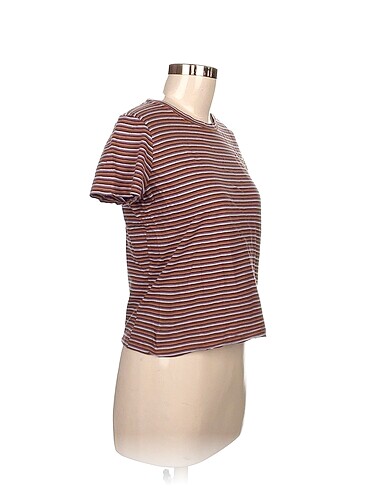 Pull and Bear Pull and Bear T-shirt %70 İndirimli.