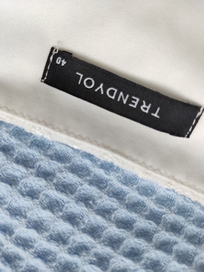 Beyaz Drapeli Mini Elbise - Görsel 3