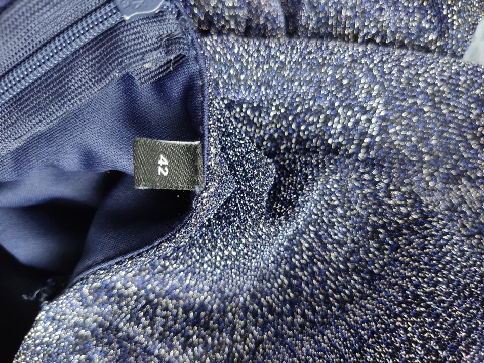 Gri V Yakalı Drapeli Minş Elbise - Görsel 4